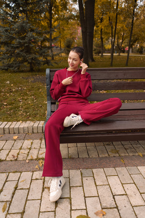 Бордо костюм з Світшотом і брюками палаццо