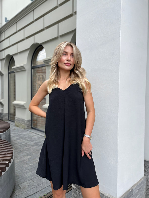 Чорна Сукня Alina