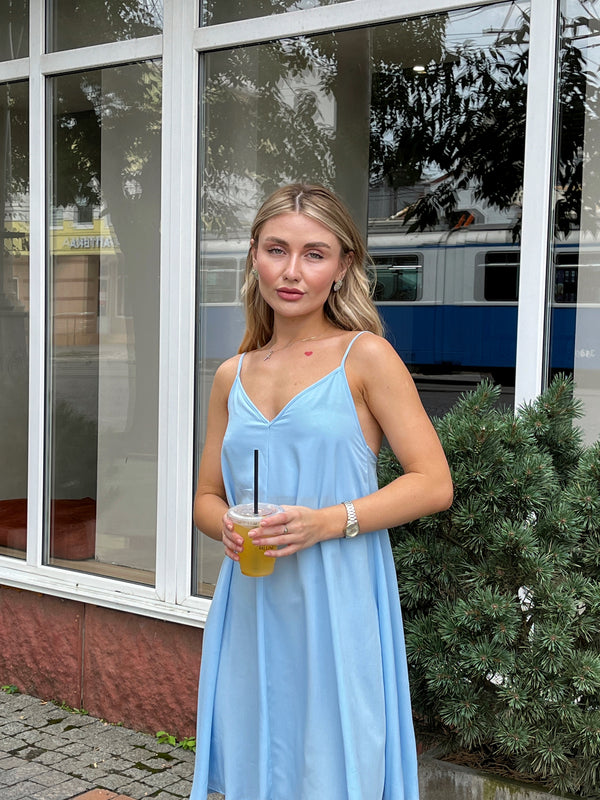 Блакитна Сукня Alina