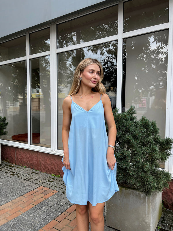 Блакитна Сукня Alina