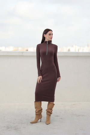Шоколадна сукня Siena з довгим рукавом